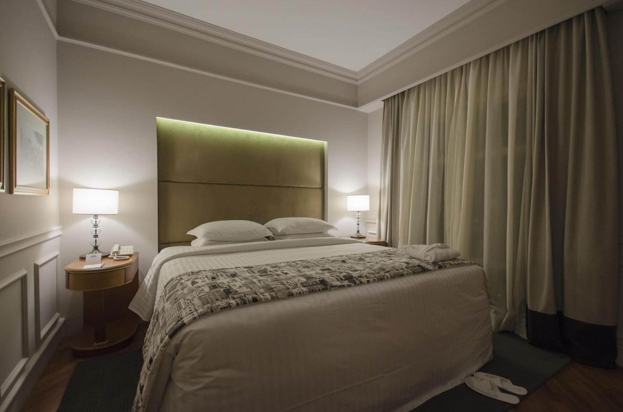 فندق Gran Estanplaza Berrini ساو باولو الغرفة الصورة A bedroom at the hotel